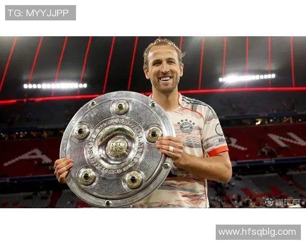 足球明星如何通过团队合作与个人努力赢得冠军荣耀